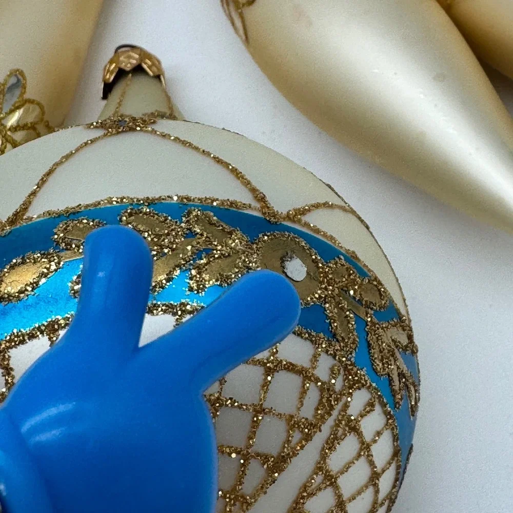 Vintage Glass Christmas Ornaments Lot 4 Cream Gold Lattice Teardrop Torpedo 6